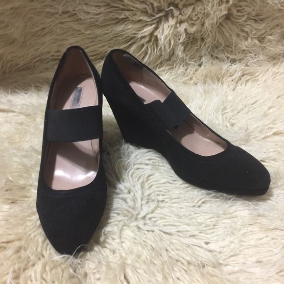 Tahari Shoes - Tahari suede wedge pumps